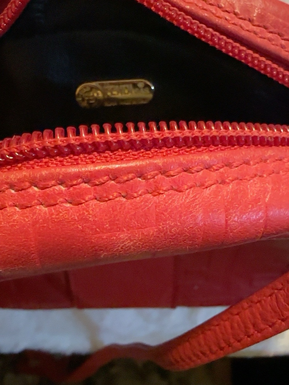 Vintage Fendi Red FF Monogram Embossed Leather Crossbody Camera Bag - Picture 7 of 9